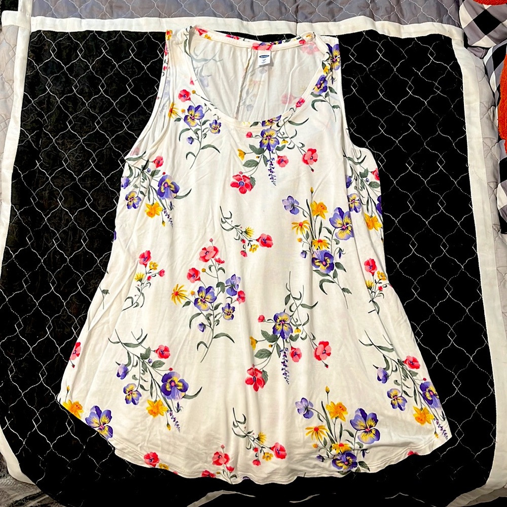 White Floral Tank Top